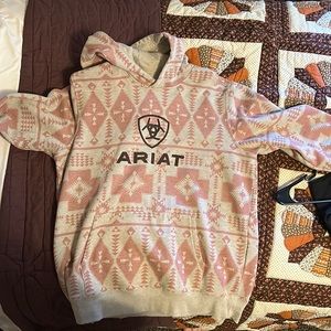 Ariat Women’s Sweatshirt